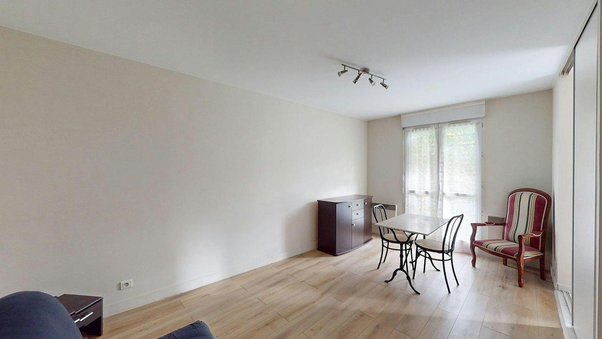  Entire Place  -  Rue Edgar Quinet, Tours  - Gallery -  2