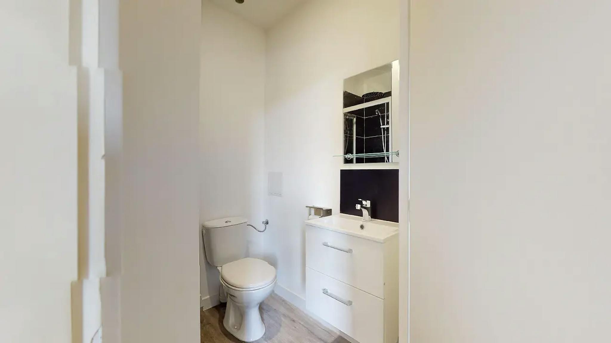  Private Room  -  Rue Voltaire, Amiens  - Gallery -  1