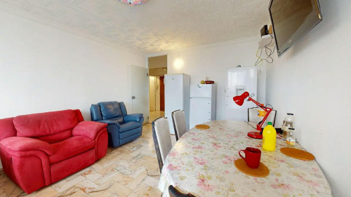 Rue des Martyrs de la Résistance, Vénissieux