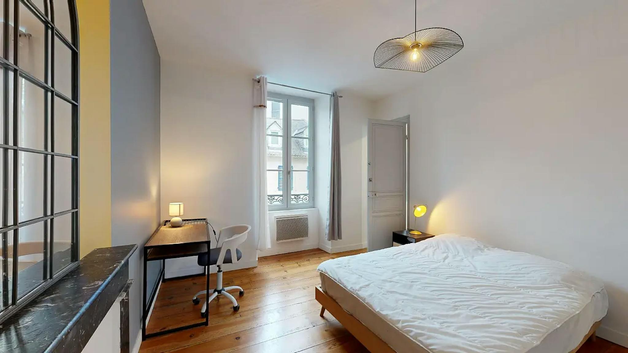 Private Room - Rue Emile Guichenné, Pau - Gallery - 1