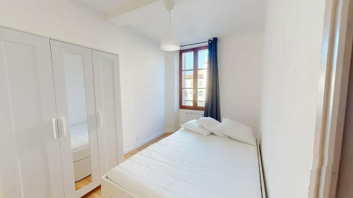 Rue Michel de Bourges, Toulon