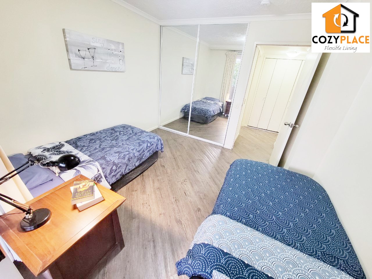 Inner City Resort Style - Gallery - 19