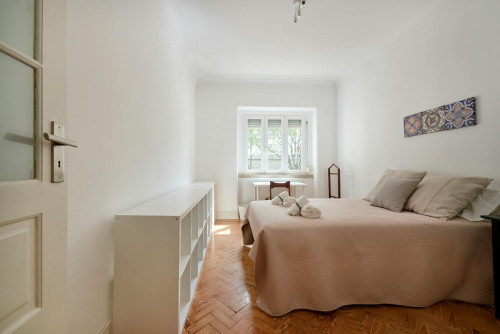 Alameda Dom Afonso Henriques, Lisbon