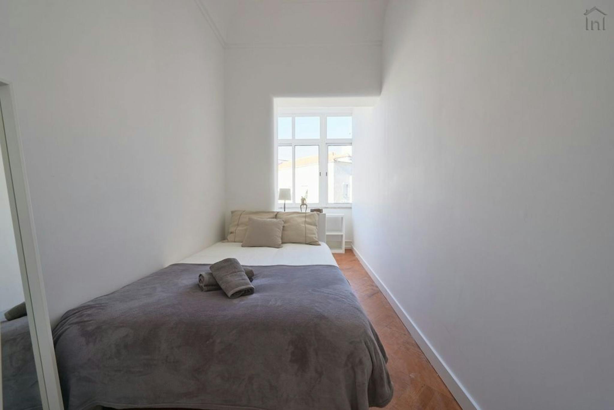  Private Room  -  Avenida Almirante Reis, Lisbon  - Gallery -  1
