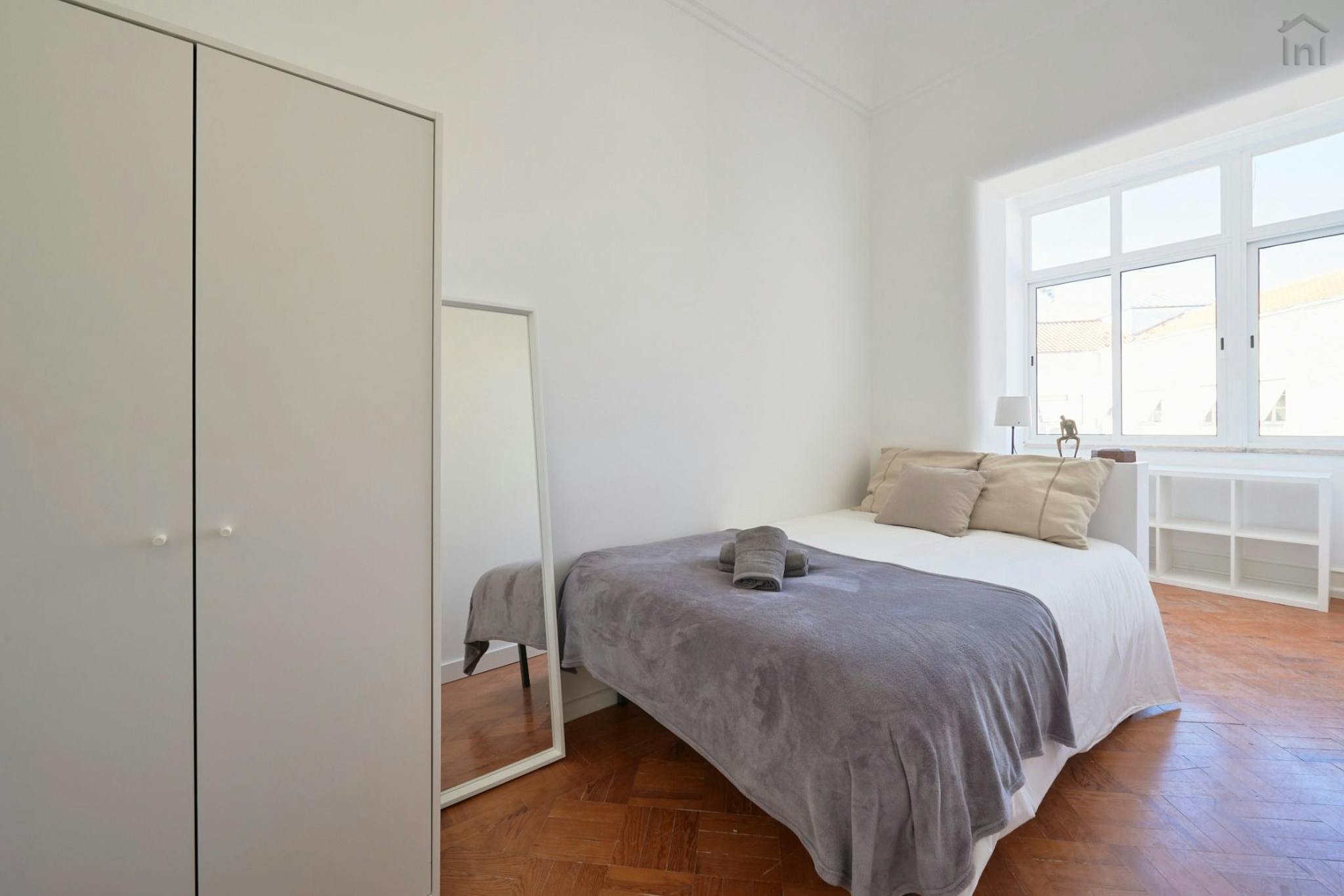  Private Room  -  Avenida Almirante Reis, Lisbon  - Gallery -  1