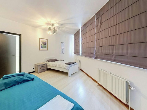 Rue de Bourgogne, Forest - Gallery - 5