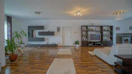 Strada Morii, Braşov - Gallery - 8