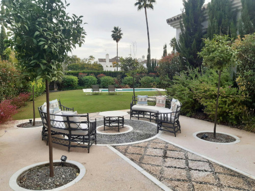 Avenida de los Andaluces, Estepona