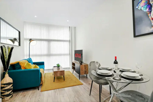 Farnham Road, Slough - Gallery - 9