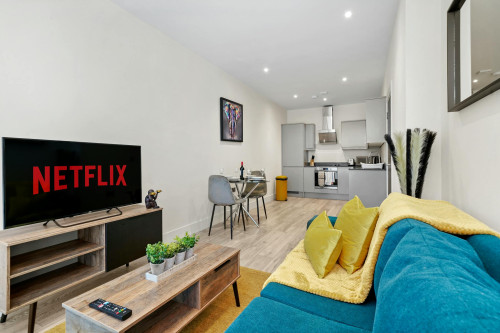 Farnham Road, Slough - Gallery - 6