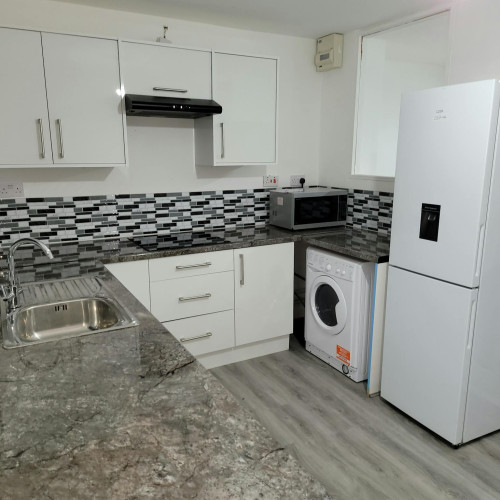 Milton Court, Loughborough - Gallery - 8