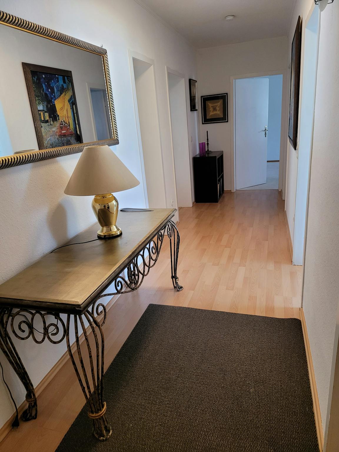  Entire Place  -  Alleestraße, Remscheid  - Gallery -  1