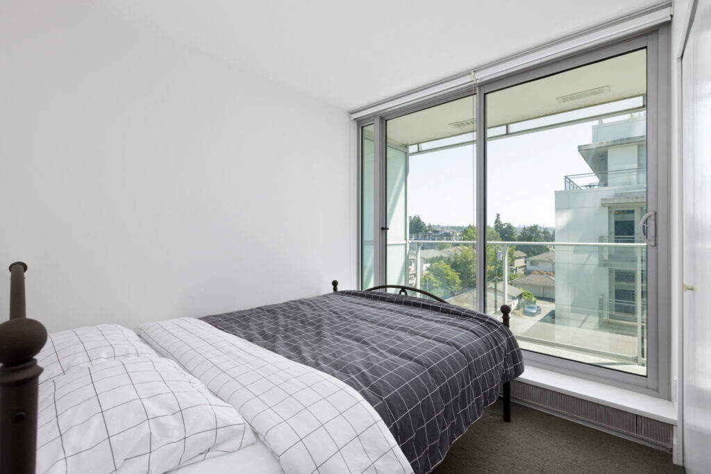  One Bedroom Apartment  -  Marine Gateway  - Gallery -  4
