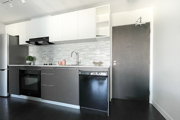  One Bedroom Plus Den  -  Marine Gateway  - Gallery -  6