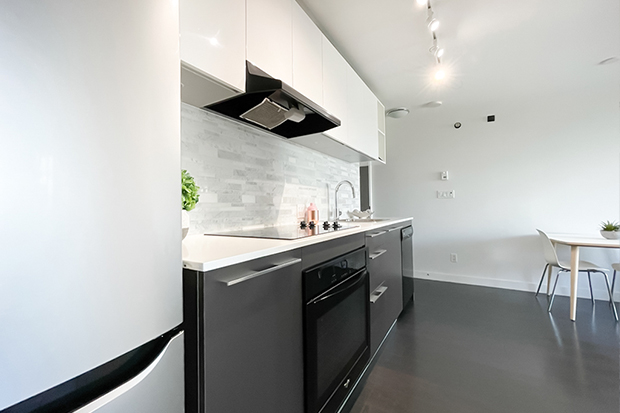  One Bedroom Townhouse  -  Marine Gateway  - Gallery -  3
