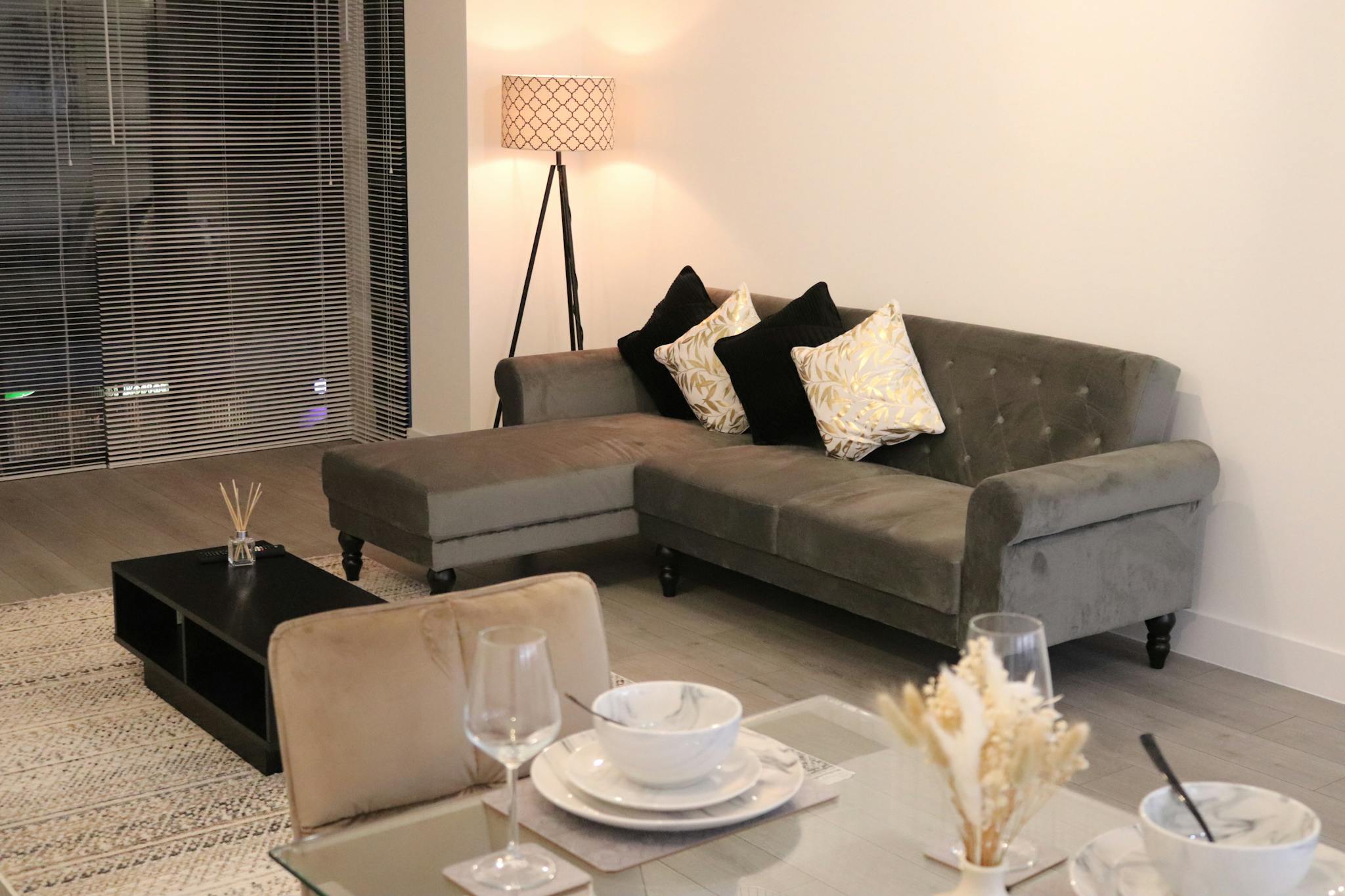  Entire Place  -  Marlowes, Hemel Hempstead  - Gallery -  1