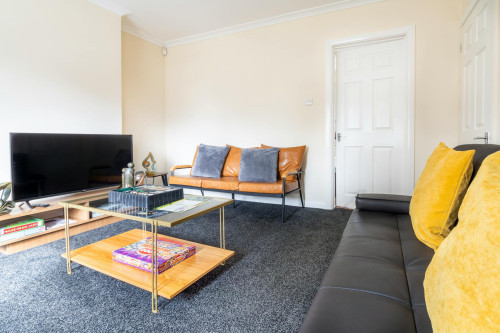 Gloster Road, Woking