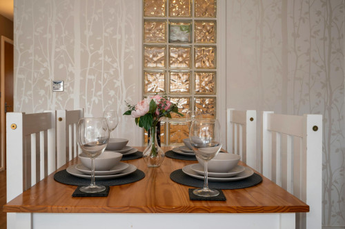 Kempster Gardens, Salford