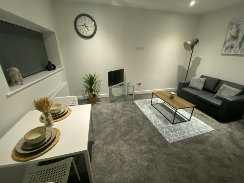 Hanover Street, Bolton - Gallery - 8