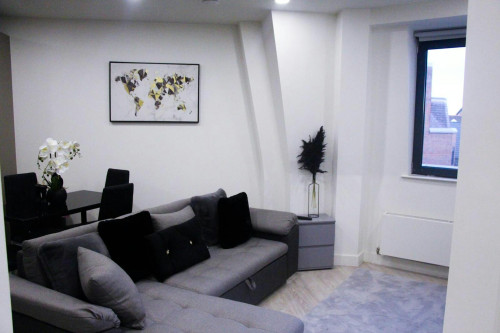 St Peter's Street, Bedford  - Gallery -  5