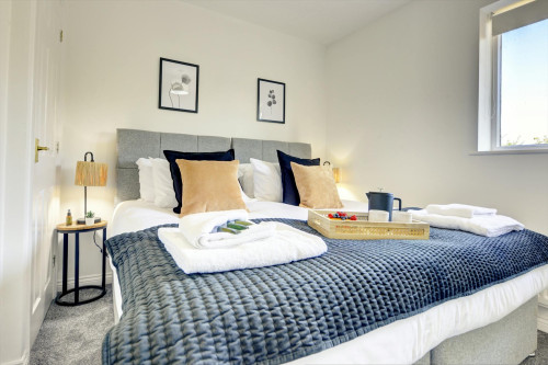 Studley Knapp, Milton Keynes