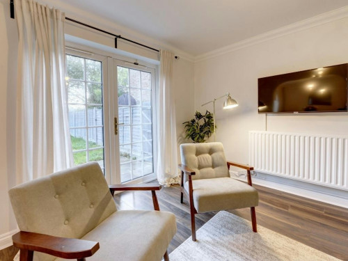 Snagge Court, Bedford