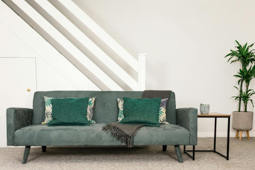 Jowitt Avenue, Bedford