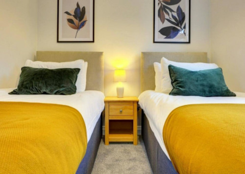 Snagge Court, Bedford