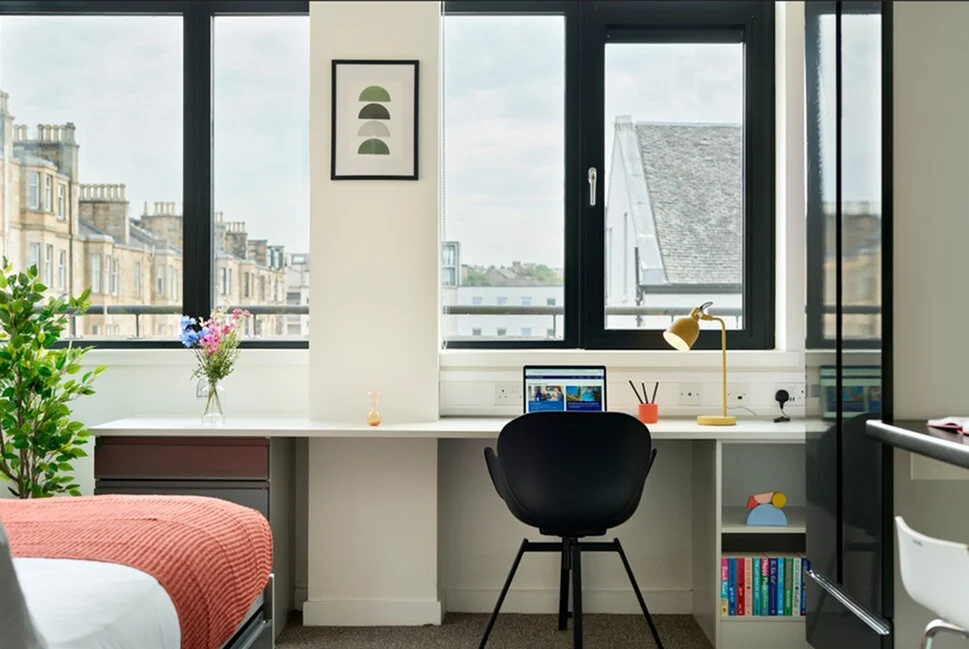  Silver Studio  -  Clifton & Stewart House  - Gallery -  1