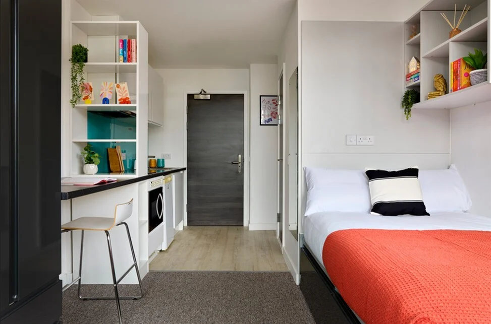  Gold Studio  -  Clifton & Stewart House  - Gallery -  1