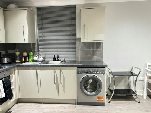 Church Street, Slough - Gallery - 8