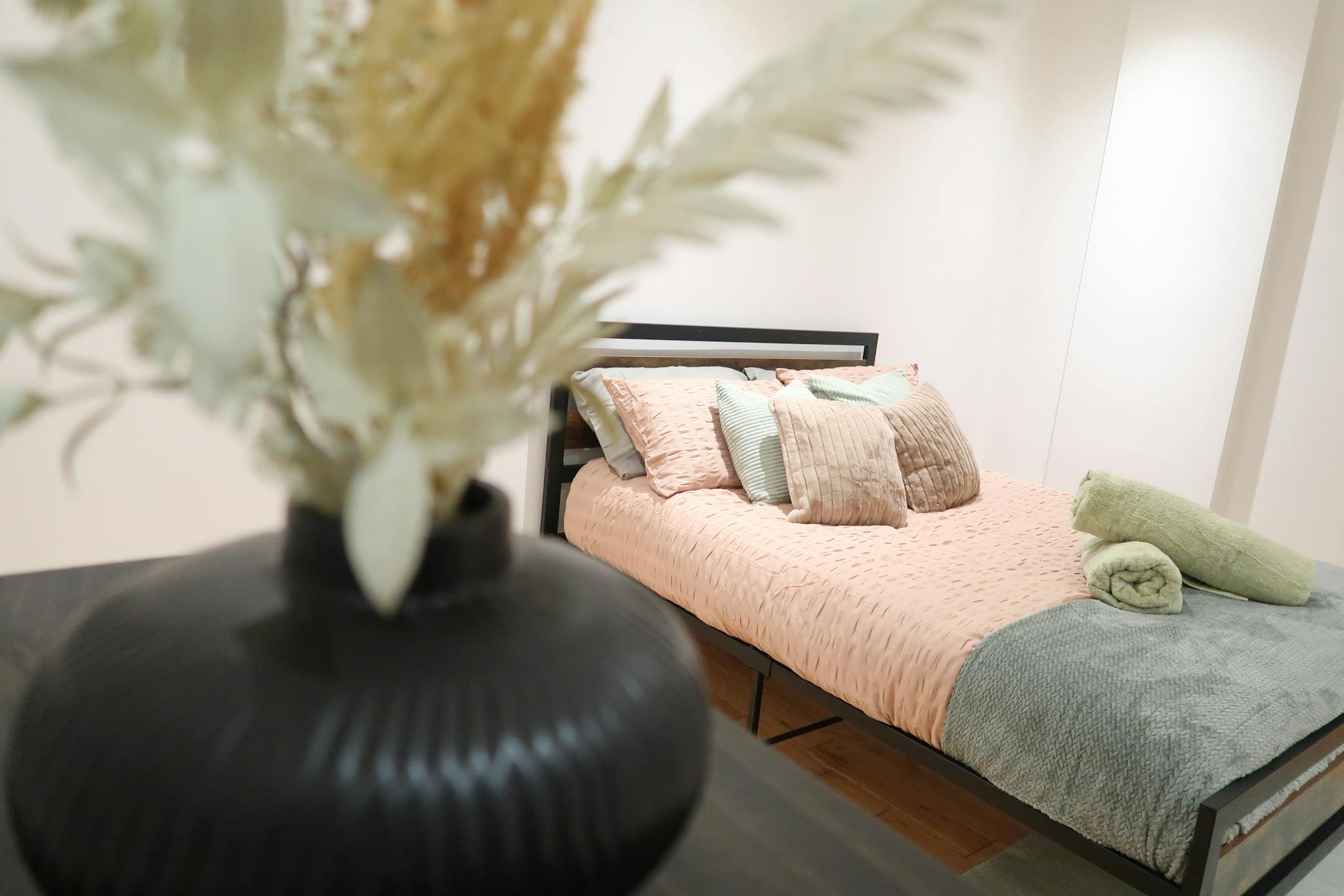Entire Place - Tindal Street, Chelmsford - Gallery - 1