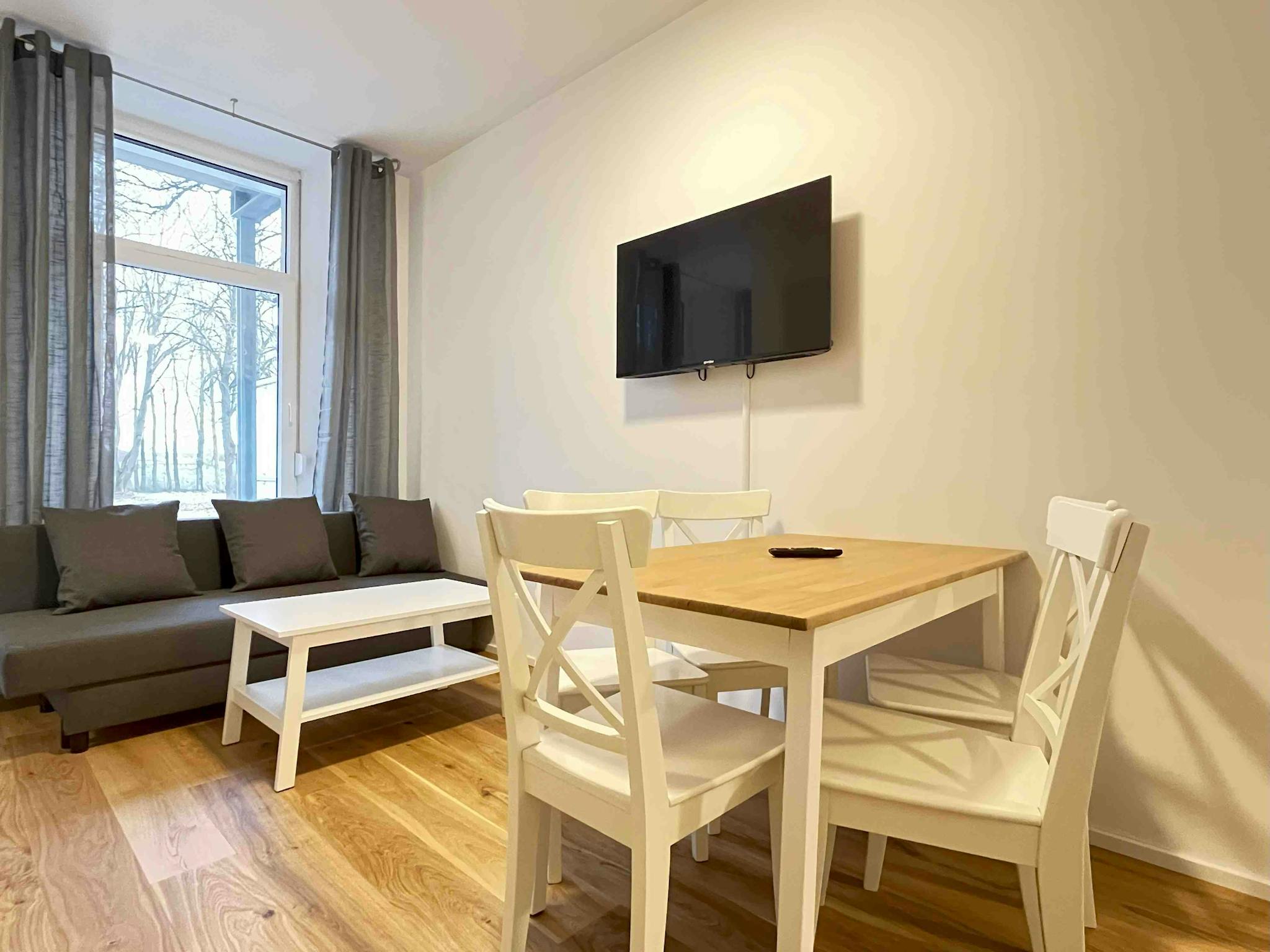  Entire Place  -  Mildred-Scheel-Straße, Amberg  - Gallery -  1
