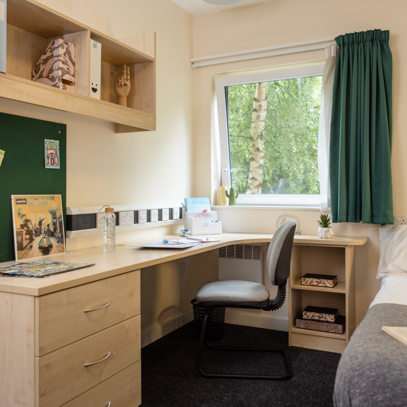 Standard Plus Ensuite - Bonington Student Village - Gallery - 1