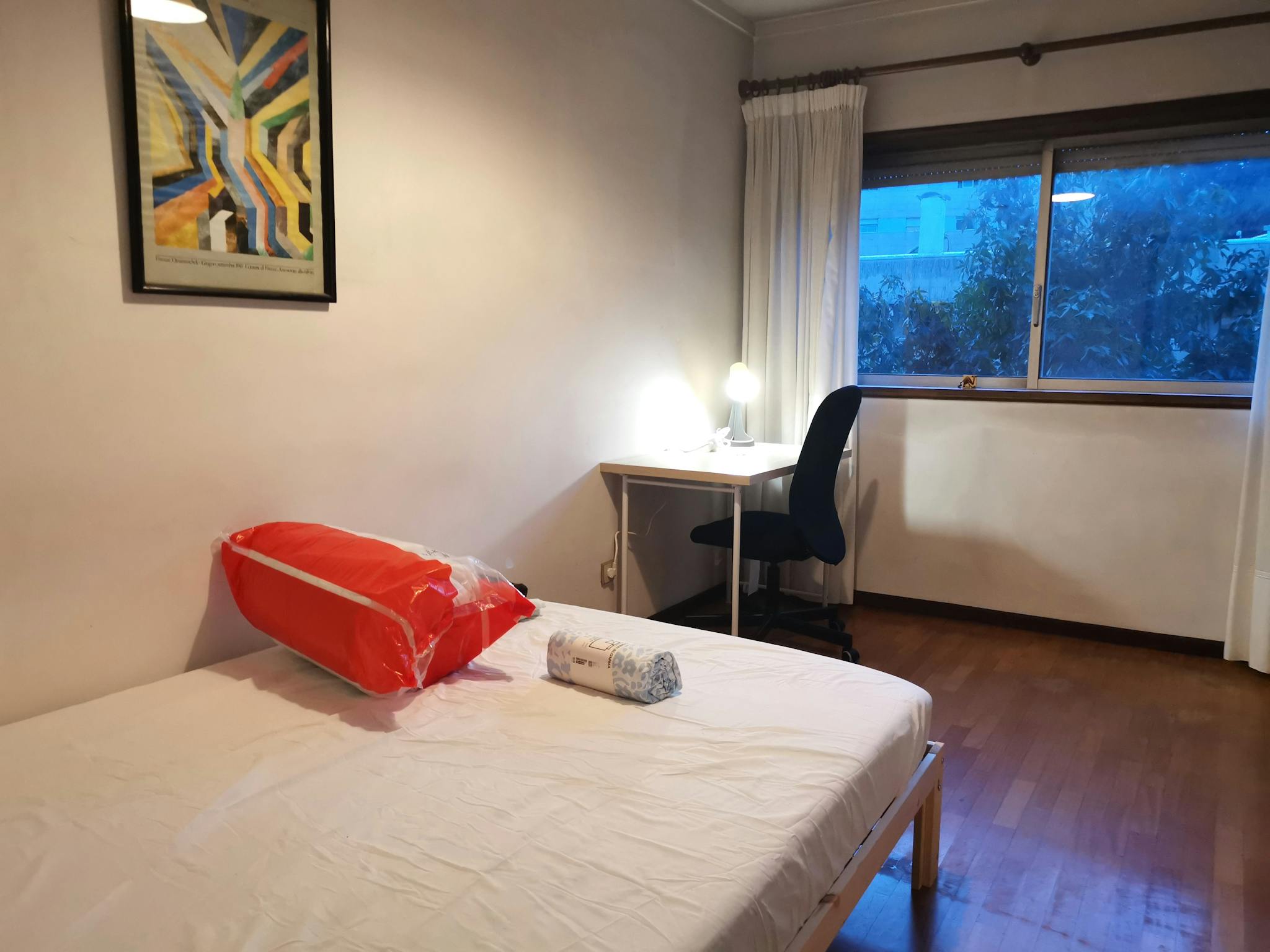  Private Room  -  Rua Teixeira de Pascoais, Guimarães  - Gallery -  1