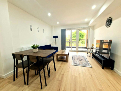 High Road, Romford - Gallery - 8