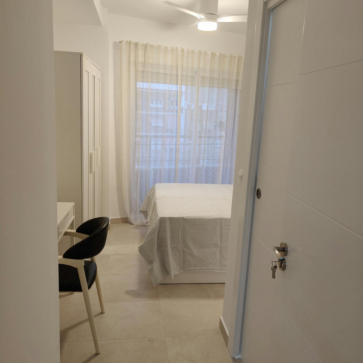 Private Room - Calle Llanos, Murcia - Gallery - 2