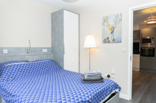 Queen's Road, Egham  - Gallery -  5