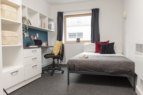 Fitzroy and Wenlock Courts