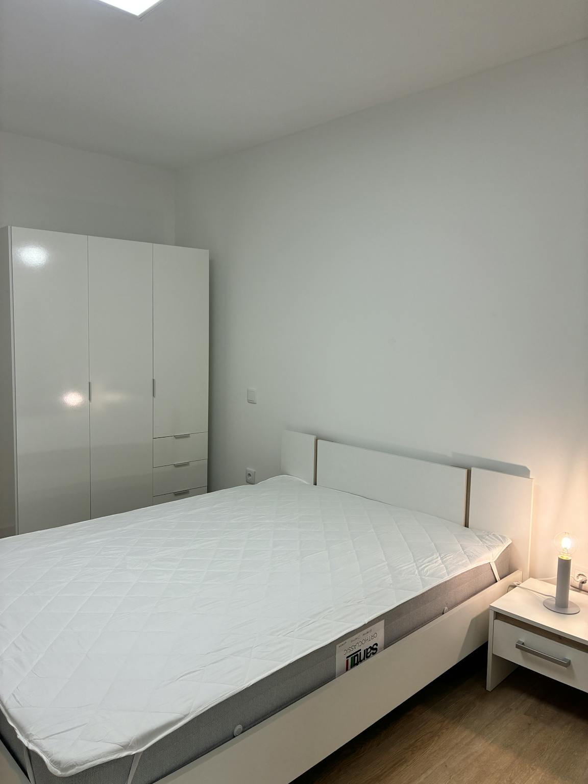Private Room - Avenida Santa Joana, Aveiro - Gallery - 1