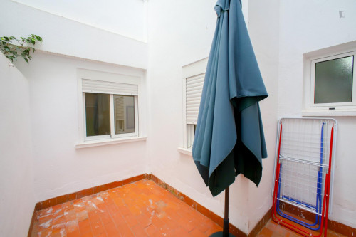 Alluring double ensuite bedroom in a 4-bedroom apartment near València-Cabanyal train station - Gallery - 18