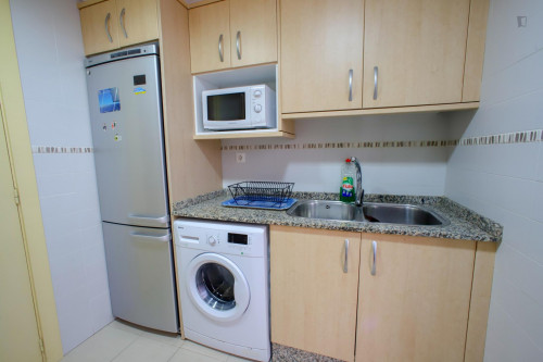 Alluring double ensuite bedroom in a 4-bedroom apartment near València-Cabanyal train station - Gallery - 33
