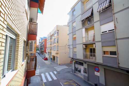 Alluring double ensuite bedroom in a 4-bedroom apartment near València-Cabanyal train station - Gallery - 16