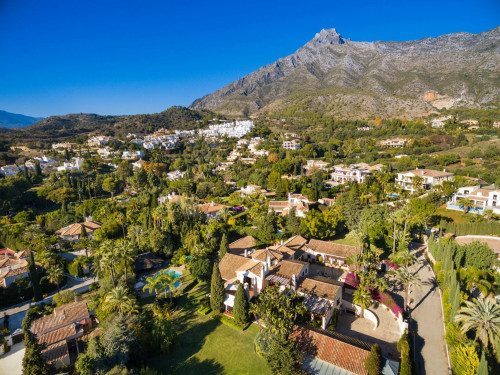 Urbanización Marbella Hill Club, Marbella