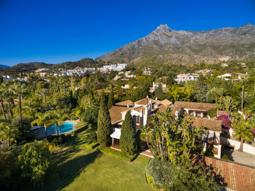 Urbanización Marbella Hill Club, Marbella