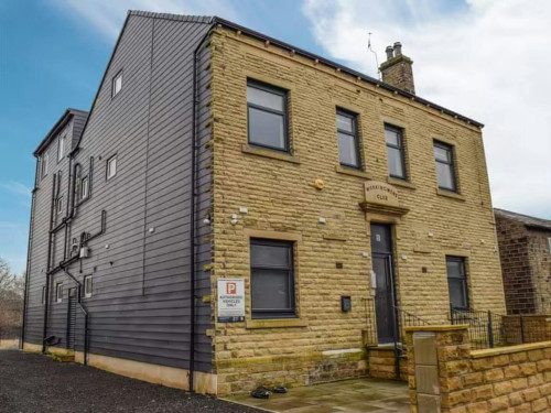 Saint John's Avenue, Huddersfield - Gallery - 10