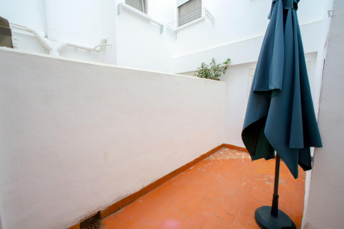 Cozy single bedroom in a 4-bedroom apartment near València-Cabanyal train station - Gallery - 15