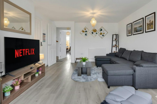 Miles Way, Canterbury