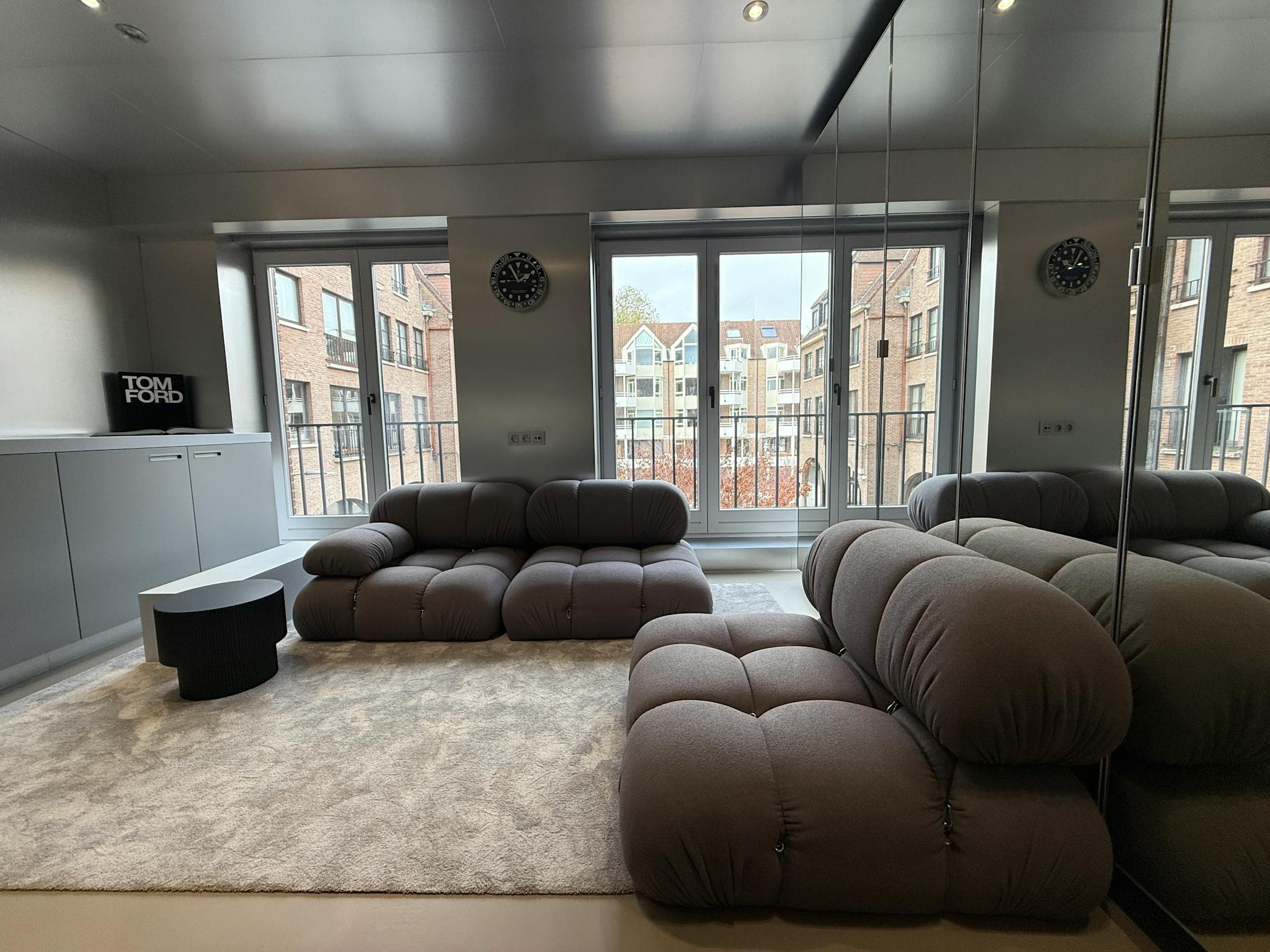  Entire Place  -  Overbekeplein, Kortrijk  - Gallery -  1