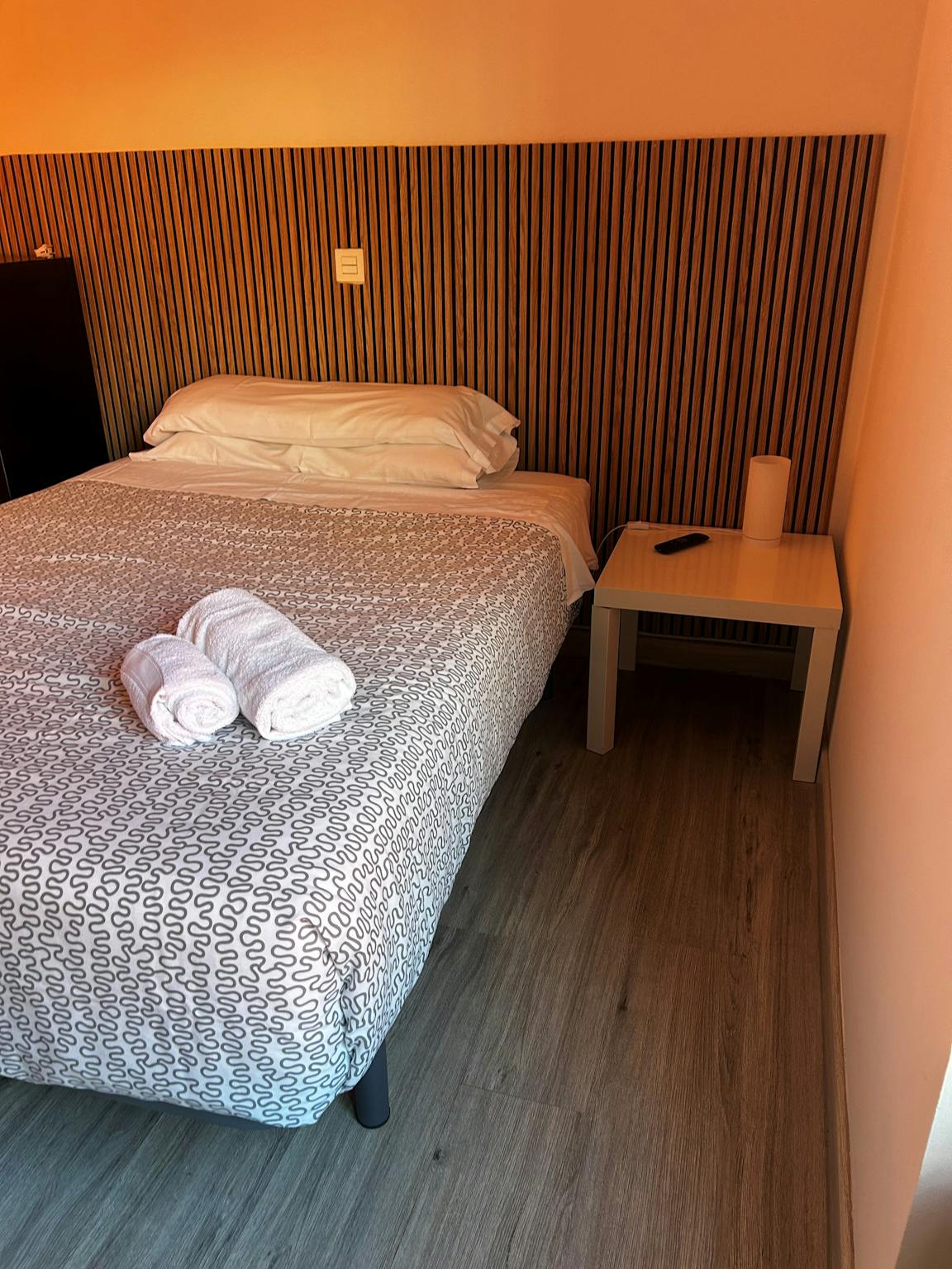  Private Room  -  Calle Tarifa, León  - Gallery -  1